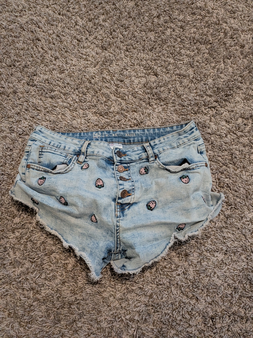 No Boundaries Light Blue Embroidered Denim Shorts